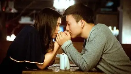 男人特别想你的七种表现(图2)
